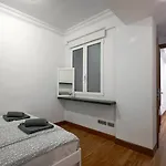 Apartment Amplio En Gros Con Parking Privado *