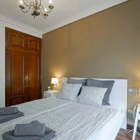 Apartment Amplio En Gros Con Parking Privado San Sebastián